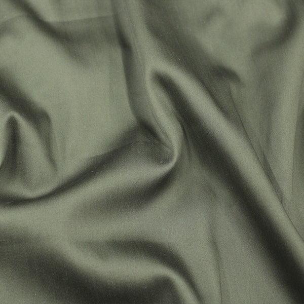 Tecido Tricoline Fio 80 New Luxor com Elastano Verde Árvore Acetinado — foto 1