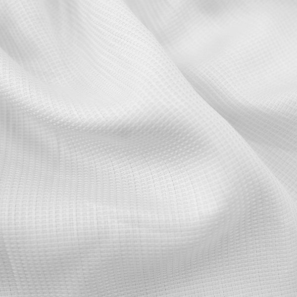 Tecido Tricoline fio 50 Vernê Branco Maquinetado 100% Algodão - foto 2