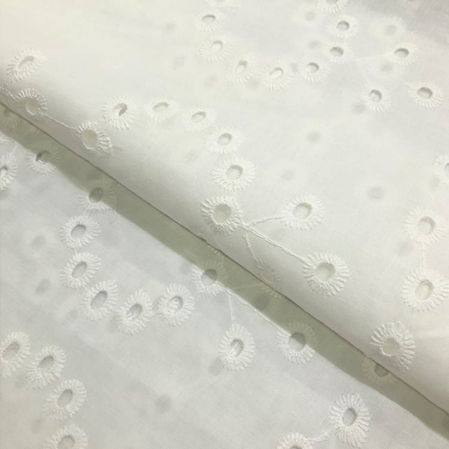 Tecido Laise Bordado 19 - Branco off white - 100% Algodão - Milfios Tecidos