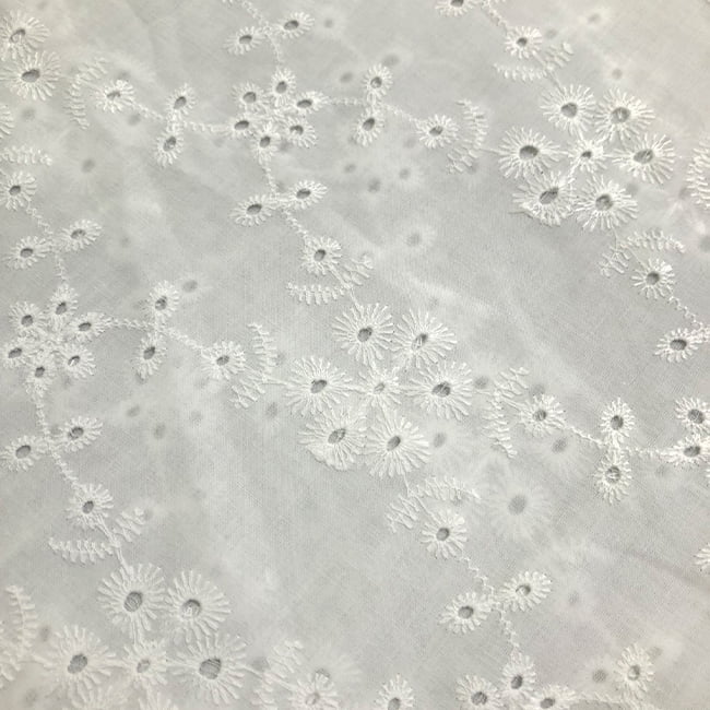 Tecido Laise Bordado 23 - Branco Off White - 100% Algodão - Milfios Tecidos