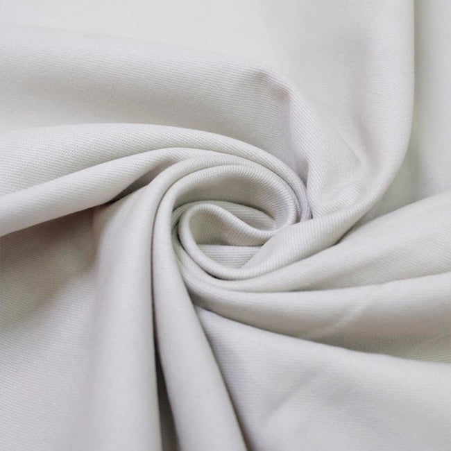 Tecido Sarjado Cotton Satin Peletizado - Creme - 98% Algodão 2% Elastano - Milfios Tecidos