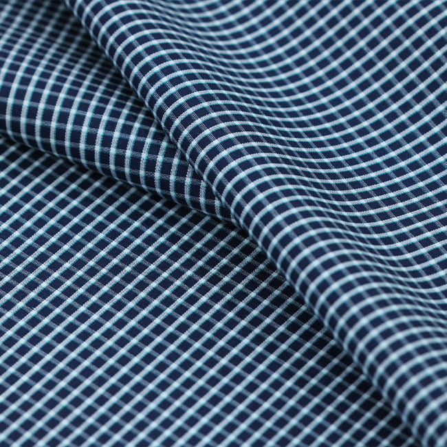 Tecido Camisaria Tricoline Fio 60 - Alexandria 262 - Xadrez P Branco - Fundo Azul Noite  -  100% Algodão - Milfios Tecidos