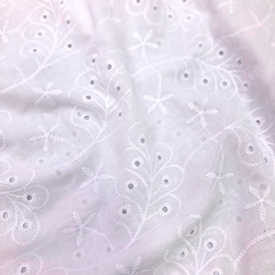 Tecido Laise Bordado 26 - Branco - 100% Algodão