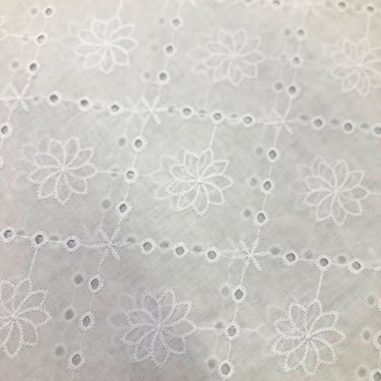 Tecido Laise Bordado 30 - Branco - 100% Algodão
