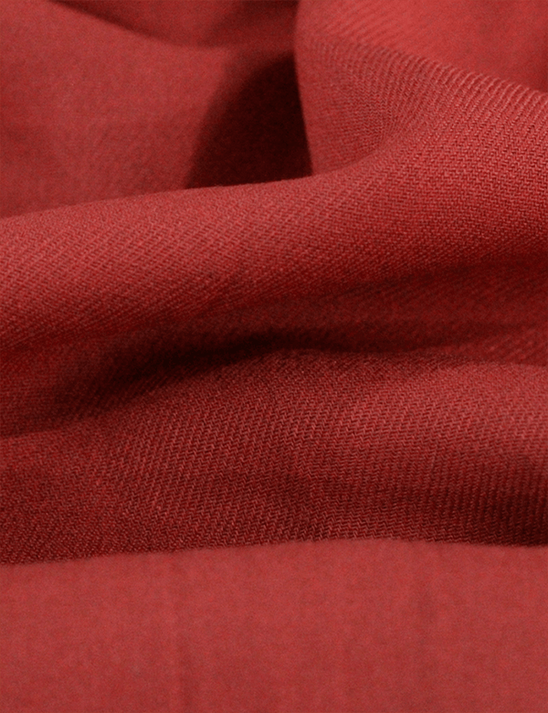 Detalhe do Tecido Viscose Lisa Sarjada Premium - Barro Vermelho - 100% Viscose - Largura 1,45m - Milfios Tecidos