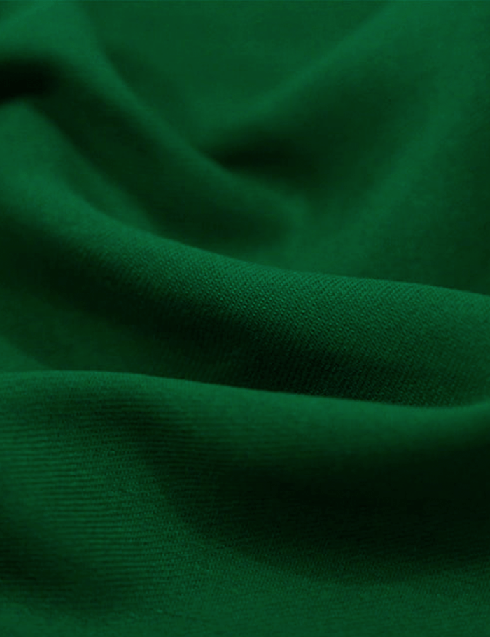 Detalhe do Tecido Viscose Lisa Sarjada Premium - Pic Bandeira - 100% Viscose - Largura 1,45m - Milfios Tecidos