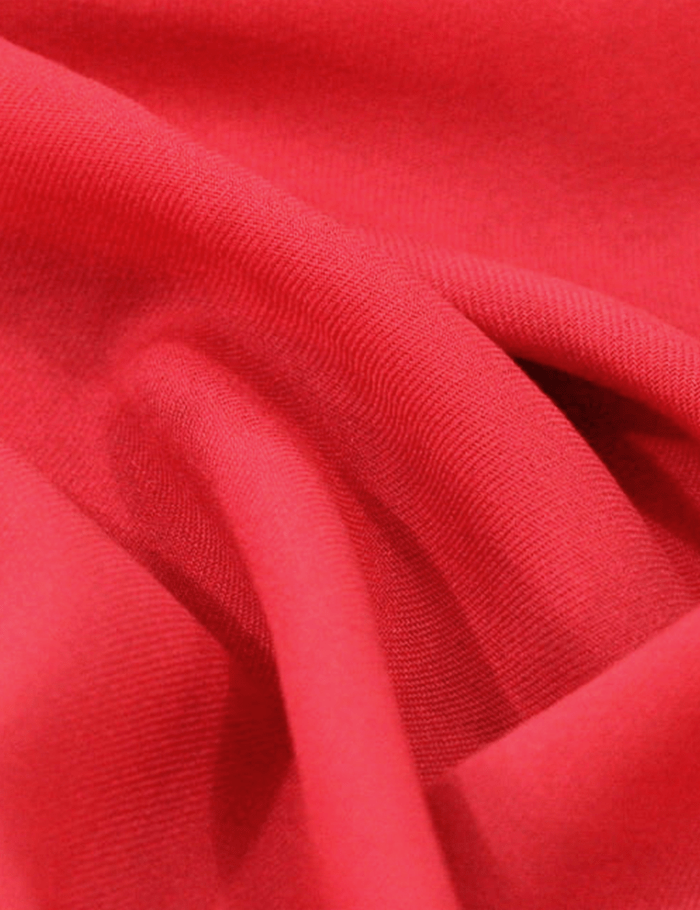Detalhe do Tecido Viscose Lisa Sarjada Premium - Rosa Vita - 100% Viscose - Largura 1,45m - Milfios Tecidos